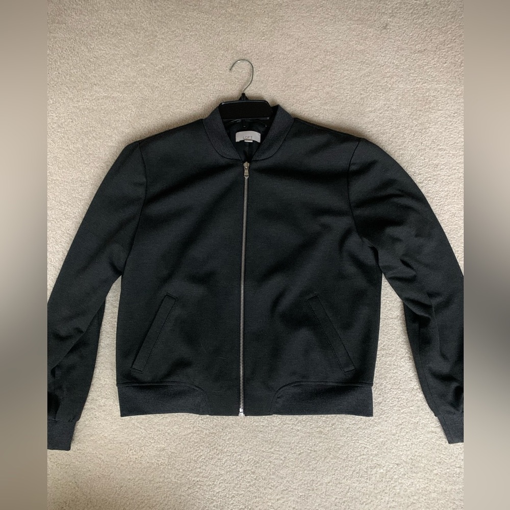 Loft, dark grey, lined, zip front jacket.
Sz S
Excellent Condition